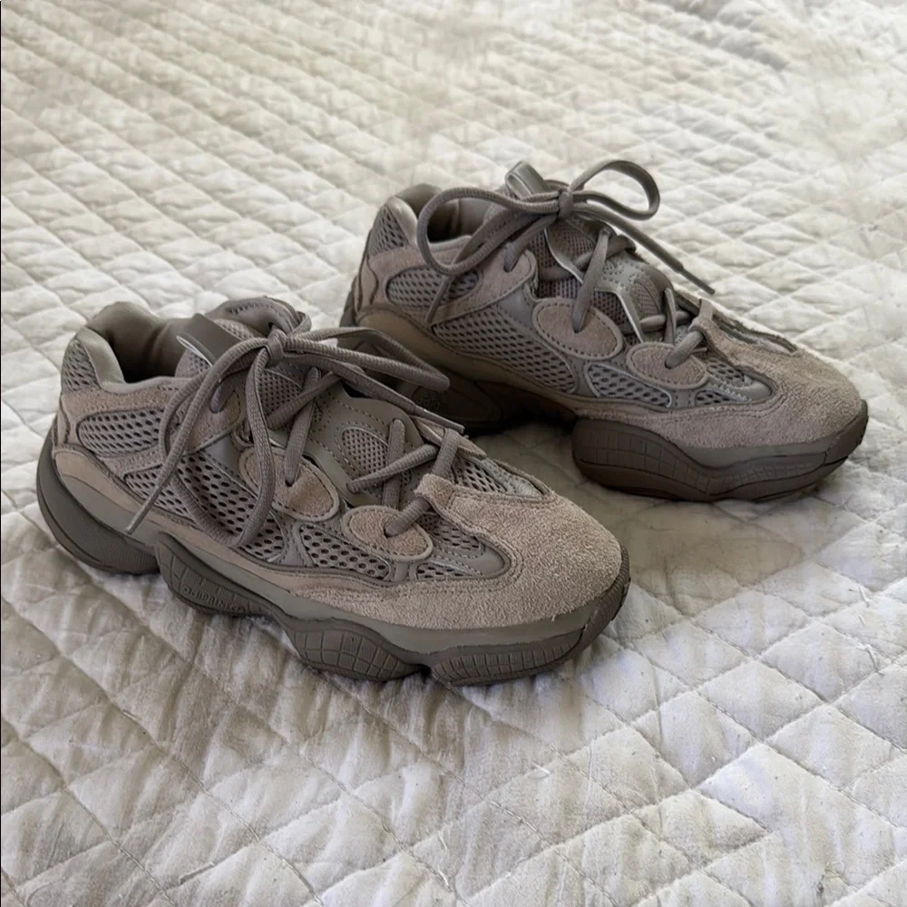 Yeezy Sneakers in Taupe and Gray - Picture 2 of 12